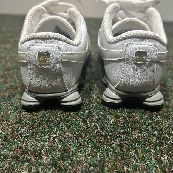 Nike Toddler Shox Deliver 8C - #515026-100 - Picture 4 of 9